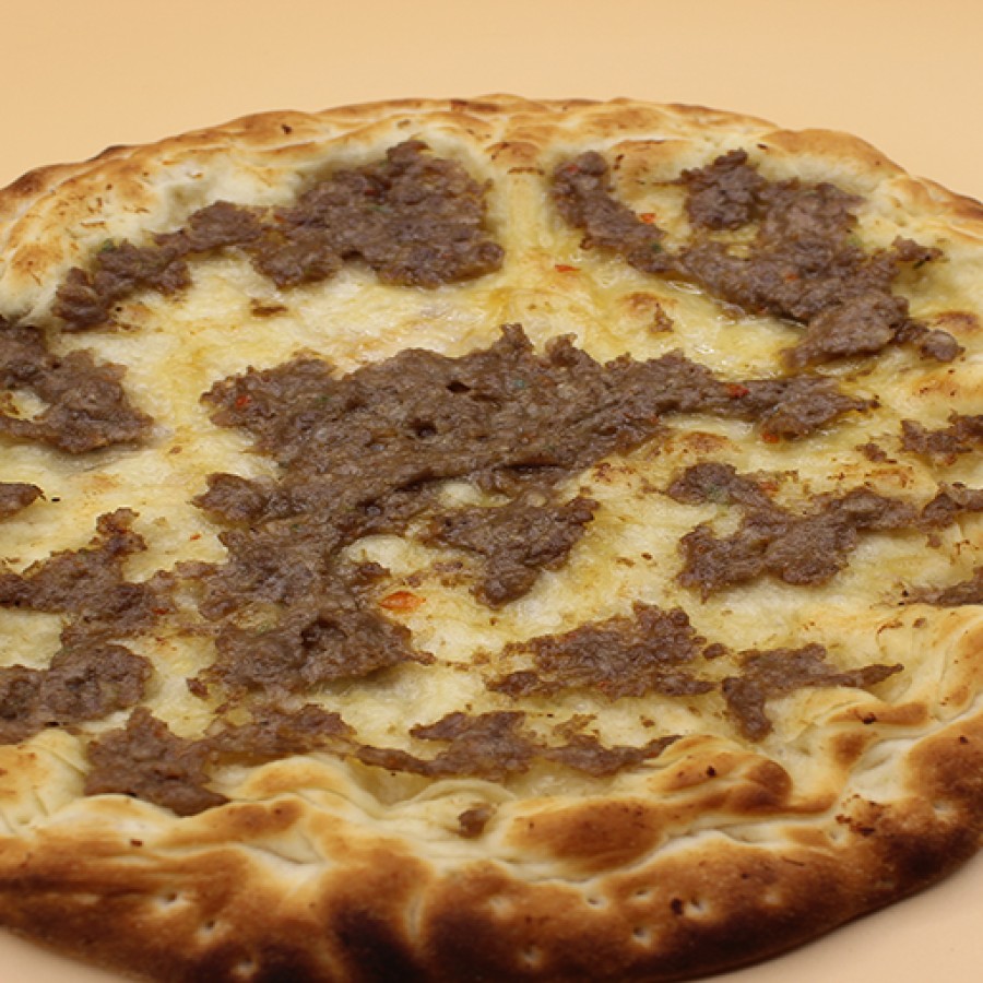 لحم بالعجين