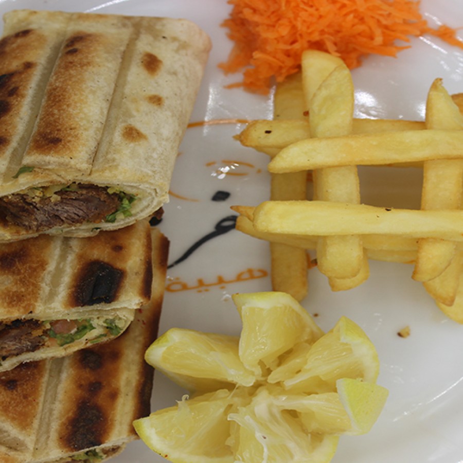 ساندويتش تكة لحم