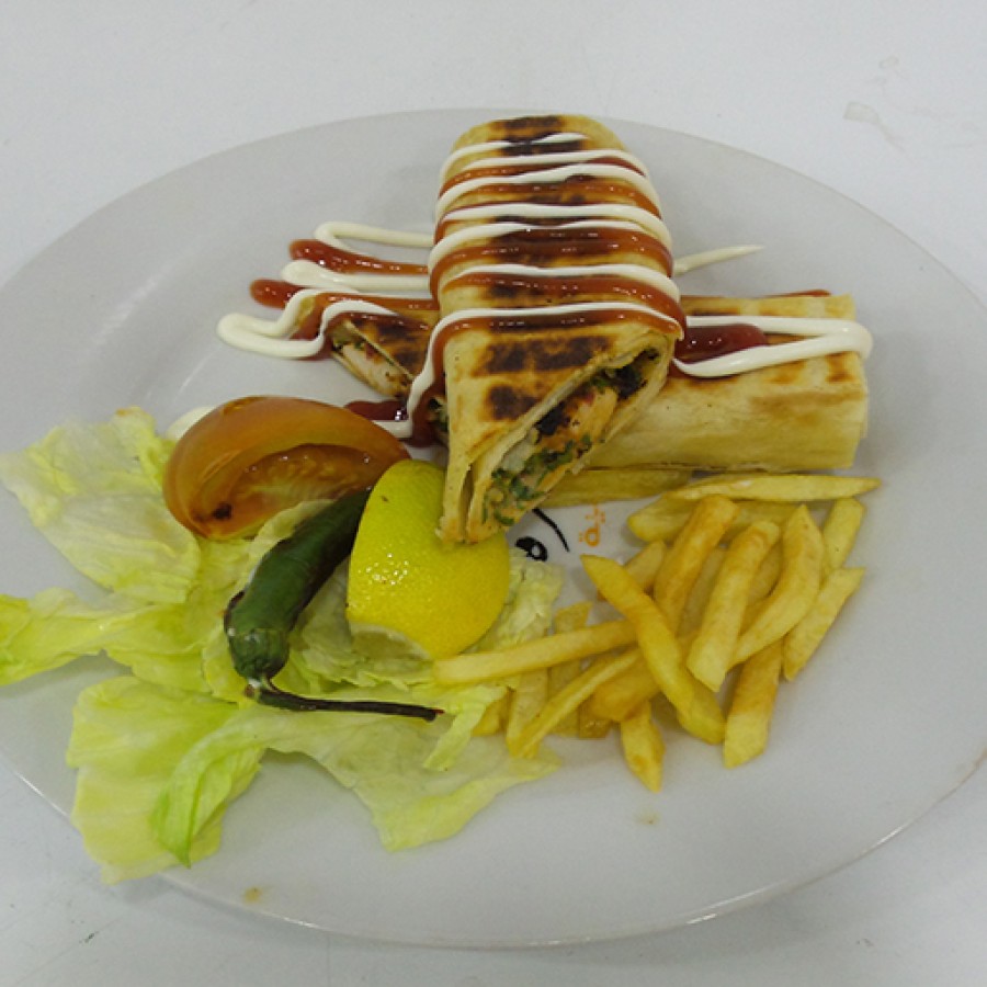 ساندويتش تكة دجاج