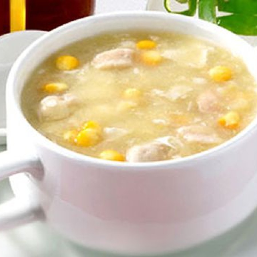 شوربة دجاج بالذرة 